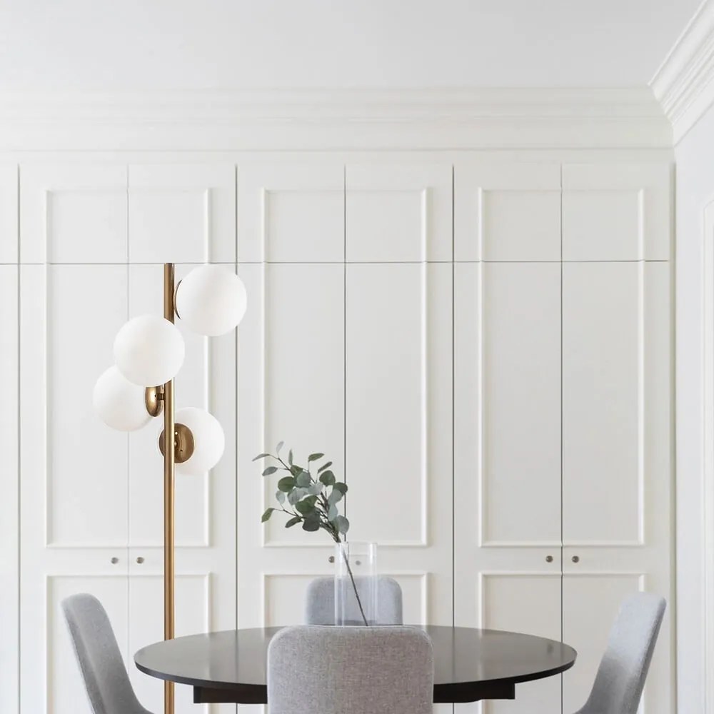 Черна и златисто подова лампа със стъклен абажур (височина 130 cm) Faze – Opviq lights