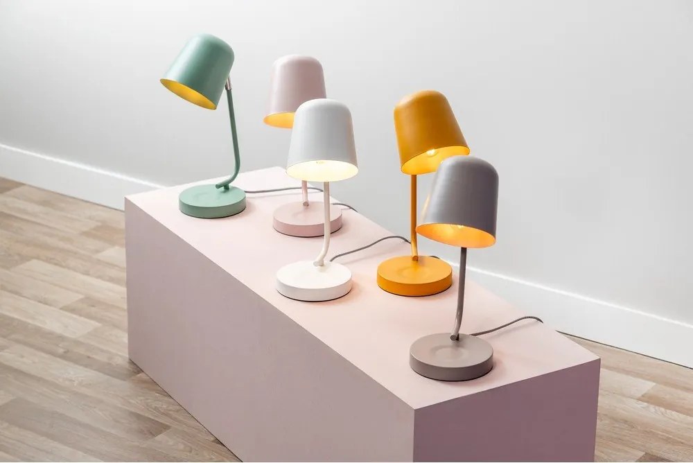 Метална настолна лампа в цвят жълта охра (височина 38,5 cm) Encantar – Leitmotiv