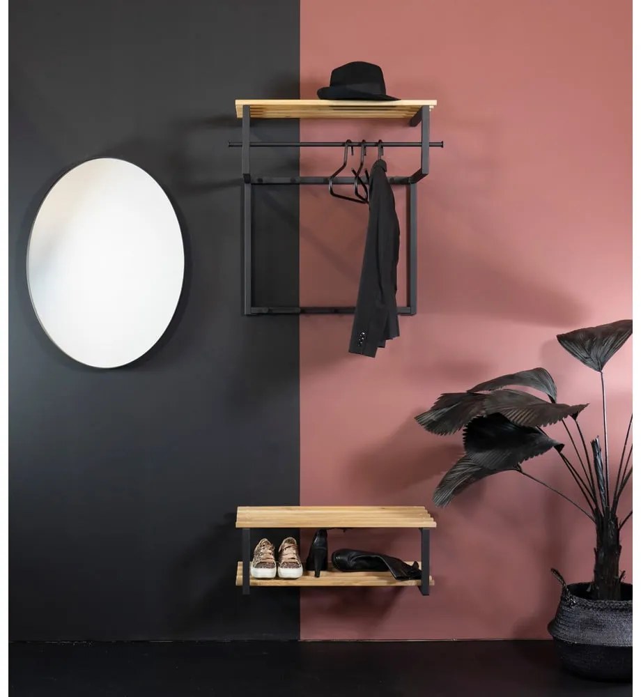 Черна/в естествен цвят метална стенна закачалка с рафт 76 cm Rizzoli – Spinder Design