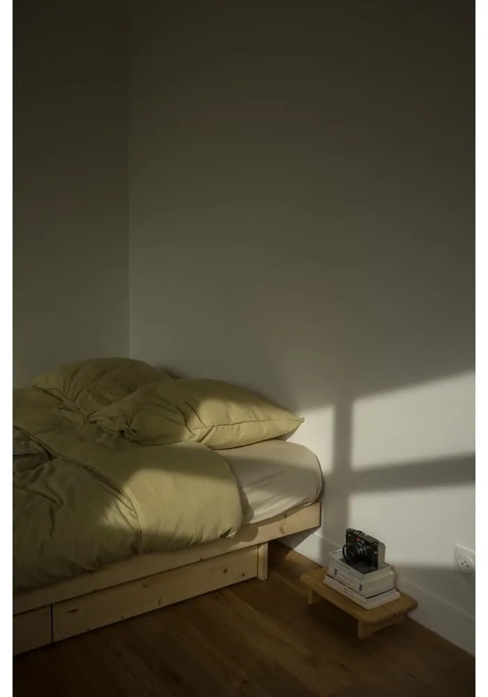 Двойно легло от масивен бор с място за съхранение с включена подматрачна рамка е естествен цвят 160x200 cm Kanso – Karup Design