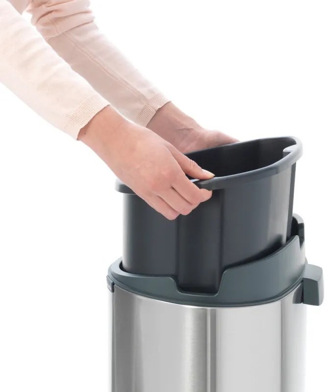 Кош за боклук Brabantia Touch Bin New 649732, 40 л, Безшумно и плавно затваряне, Плосък гръб, Сив
