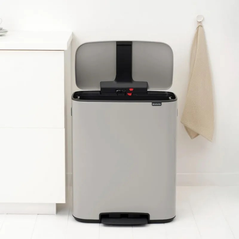 Кош за боклук Brabantia Bo Pedal 1010448, 60 л, Леко затваряне, Противоплъзгаща основа, Светлосив