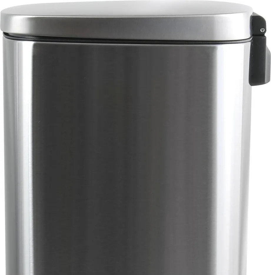 Стоманено кошче за боклук с педал в матово сребрист цвят 50 l Akira – Spirella