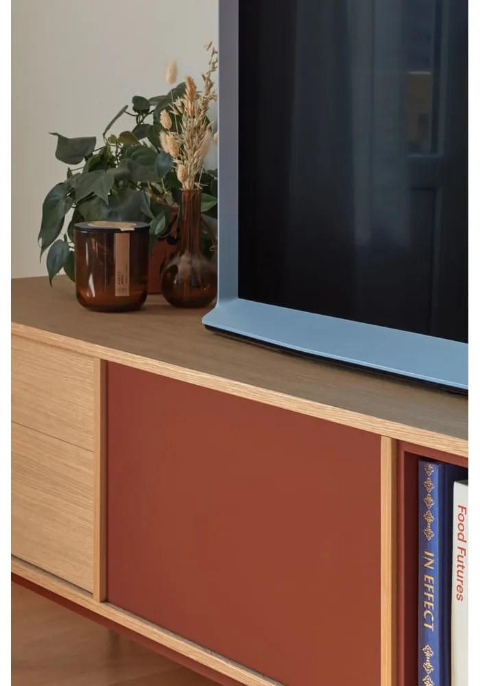 Телевизионен скрин в тухленочервено с дъбов фурнир Yoko - Teulat