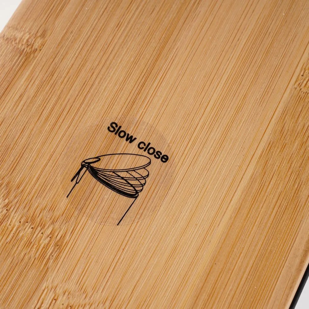 Бяло стоманено кошче за боклук с педал 5 l Erik – Spirella