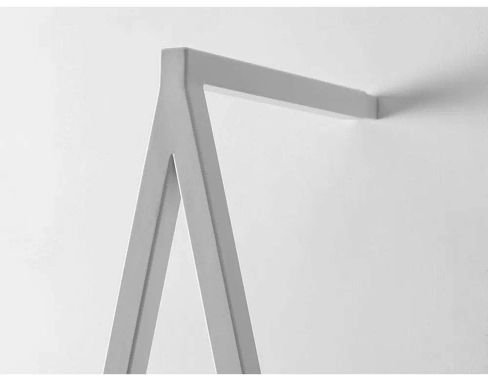 Бяла метална закачалка Conter - CustomForm