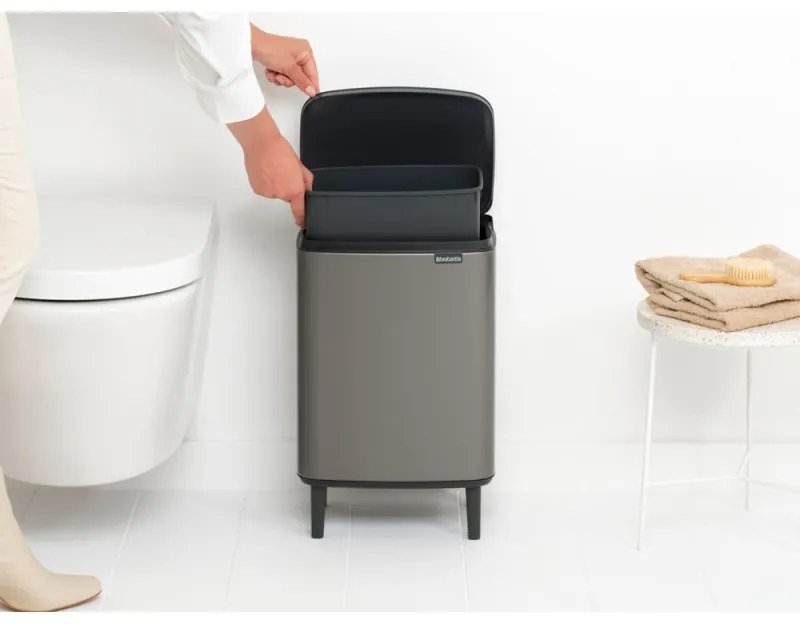 Кош за боклук Brabantia Bo Small Hi 1006648, 12 л, Плавно и безшумно отваряне, Противоплъзгаща основа, Сив