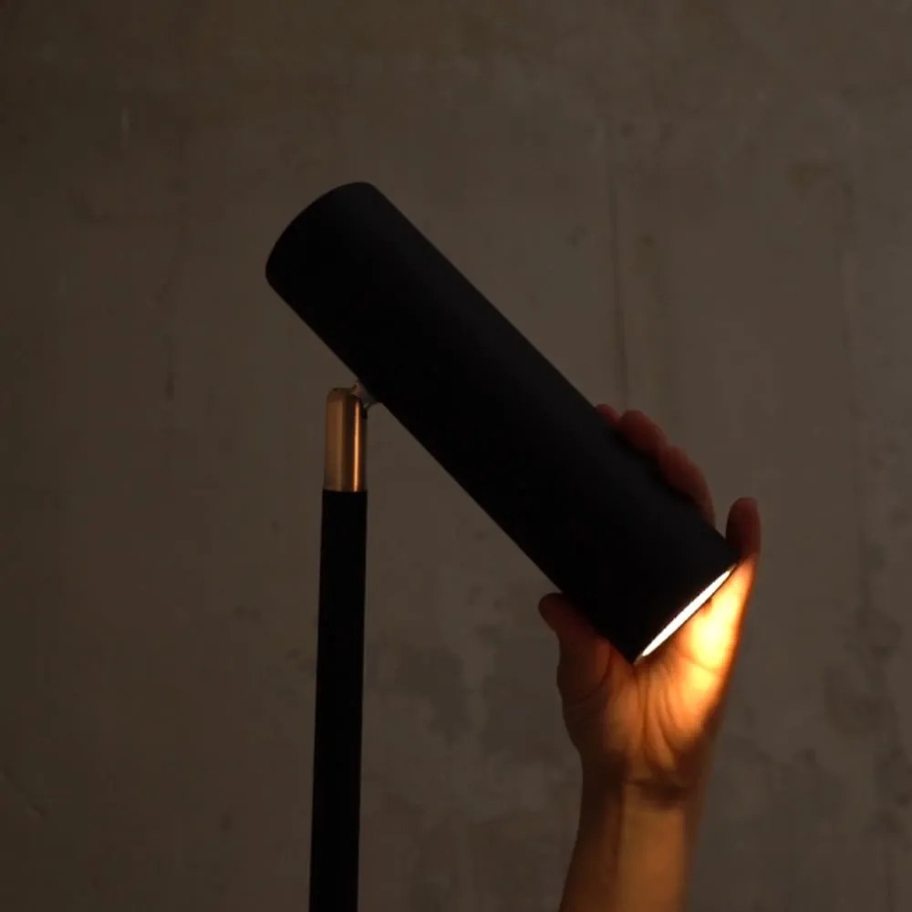 Черна подова лампа, височина 150 cm Milan - SULION