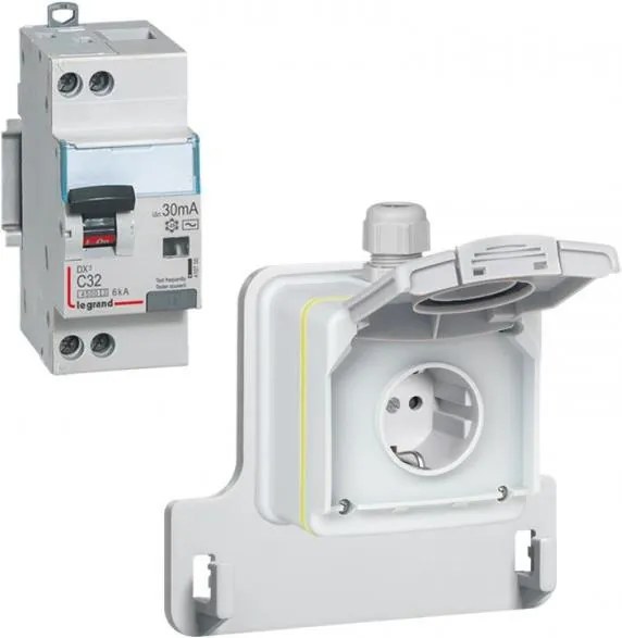 Legrand Контакт шуко 16A с ДТЗ Green'up Access IP66 IK08 за зареждане на електрически и хибридни автомобили до 3,7kW  - 090470