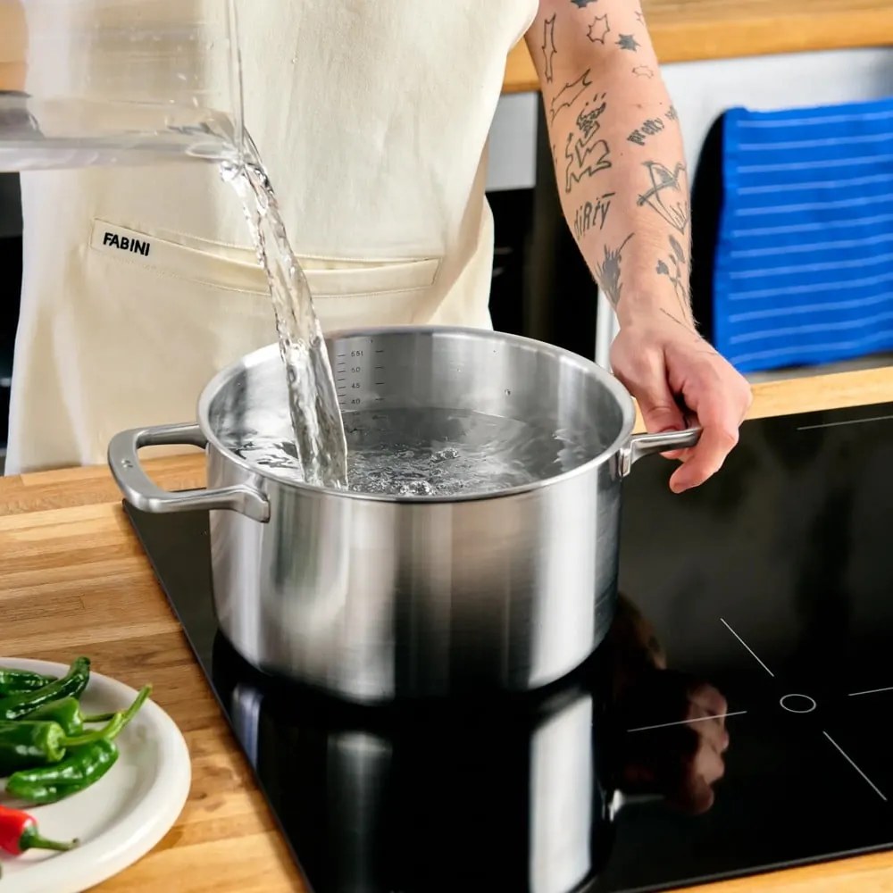 Касерола от неръждаема стомана с капак подходяща за индукционен котлон 5,5 l Lucca 3.0 – FABINI