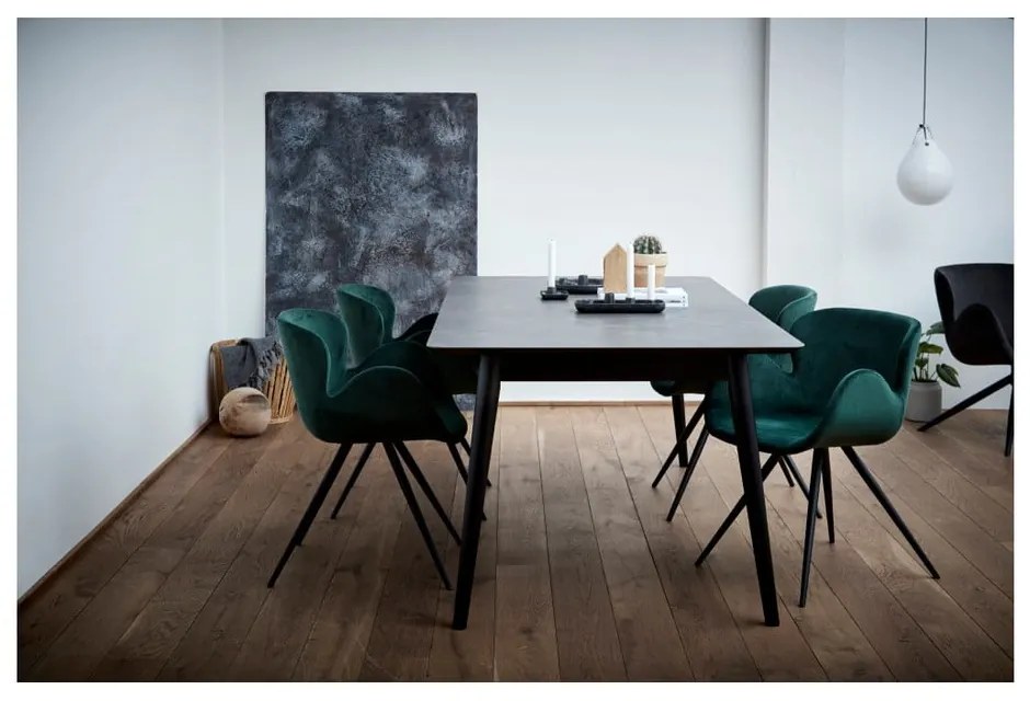 Зелен тапициран трапезен стол с подлакътници Gaia – DAN-FORM Denmark