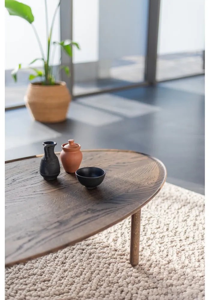 Кафява масичка за кафе от масивен дъб 80x150 cm Mu – Gazzda