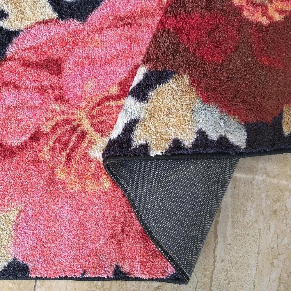 Очарователен килим с флорален десен Ширина: 160 см | Дължина: 220 см