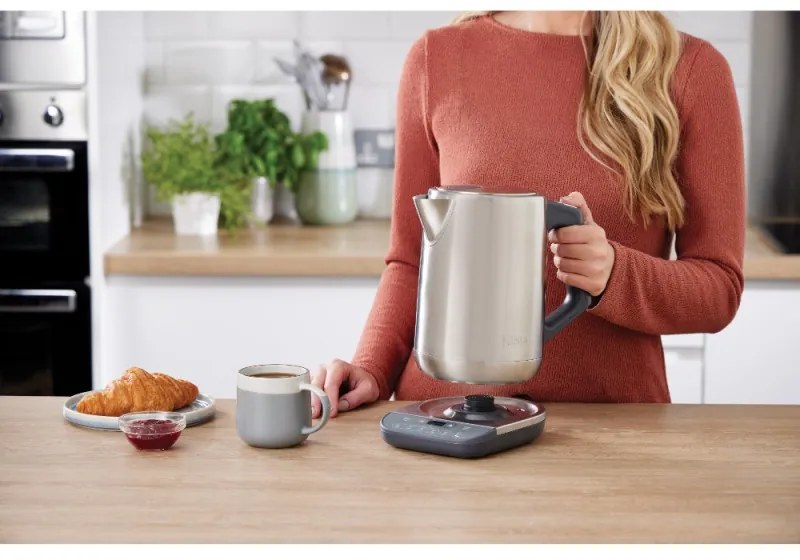 Електрическа кана с терморегулатор Ninja KT201EU, 3000W, 1.7 л, Кипване за 50 секунди, Интелигентни настройки, Инокс