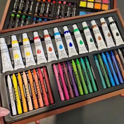 Арт комплект за рисуване в дървен куфар 130 елемента Maaleo 21644