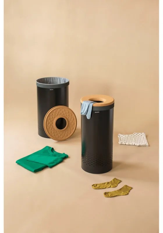 Кош за пране Brabantia 1000826, 60 л, Корков капак, Пълнене без отваряне, Вентилационни отвори, Черен