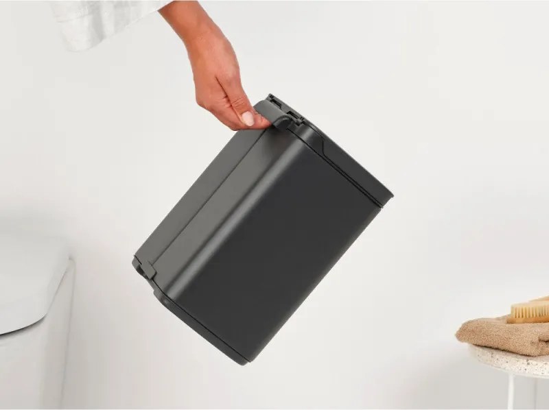 Кош за боклук Brabantia Bo Small 1008866, 4 л, Плавно и безшумно отваряне, Противоплъзгаща основа, Минерално покритие, Тъмносив