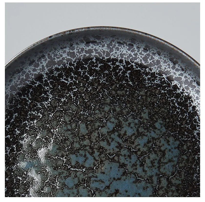 Черно-сива керамична чиния с изпъкнал ръб Перла, ø 22 cm Black Pearl - MIJ