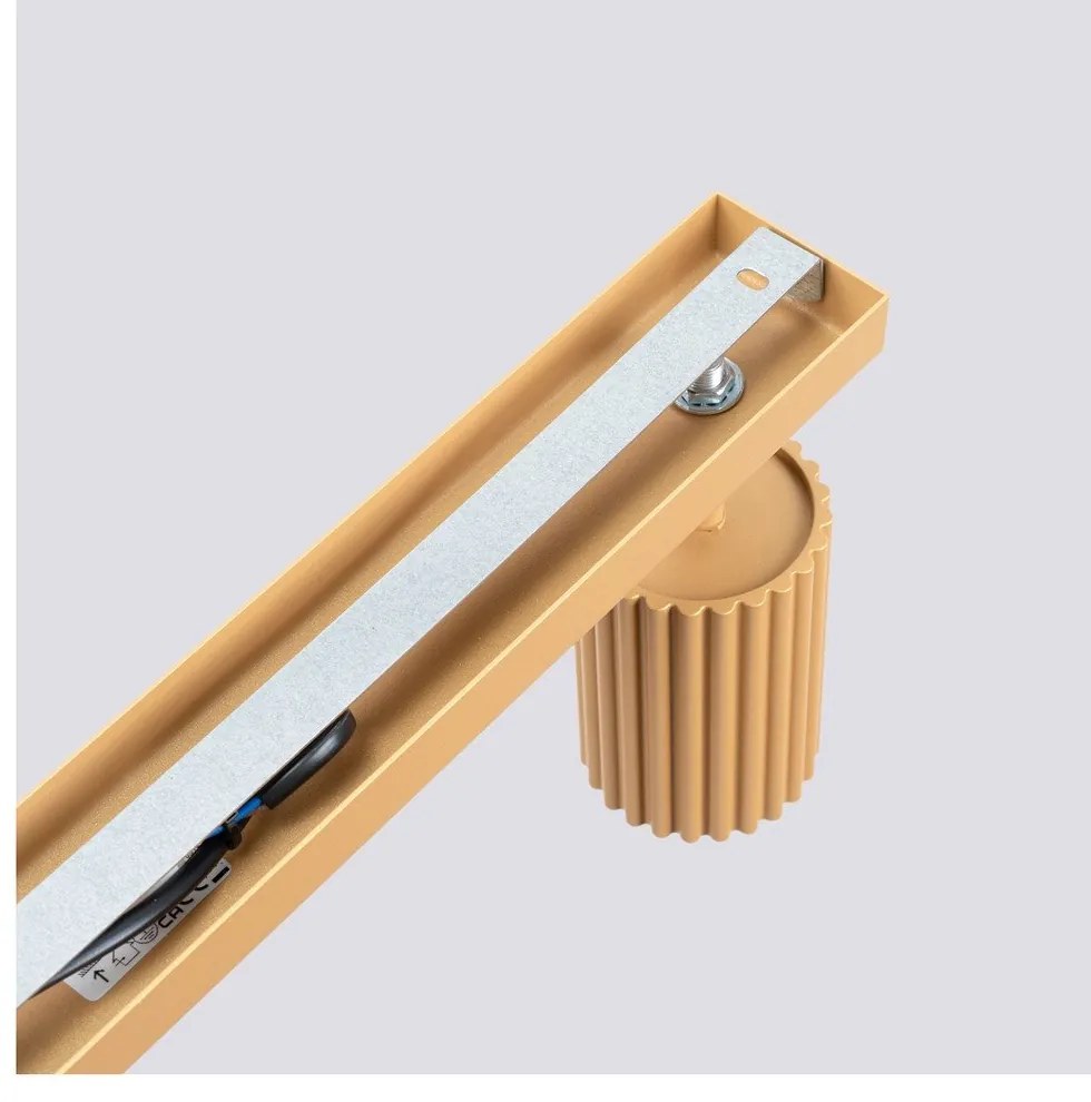 Прожектор в златист цвят 6,5x117 cm Gleam – Sollux