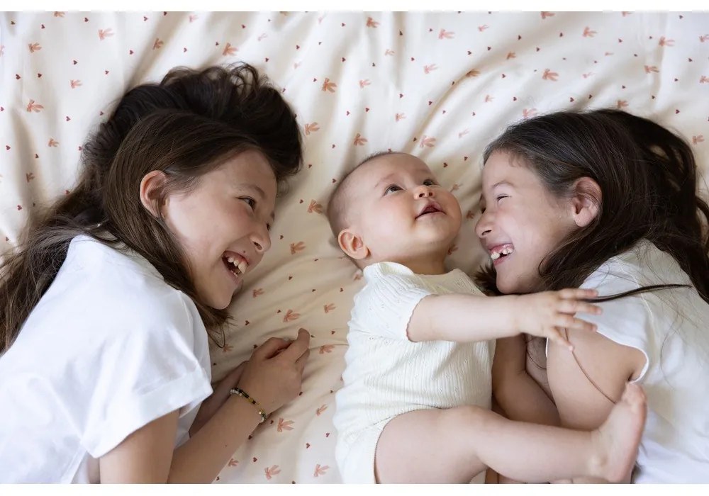 Светложълто/розово детско спално бельо от органичен памук 100x140 cm Bows – Cam Cam Copenhagen