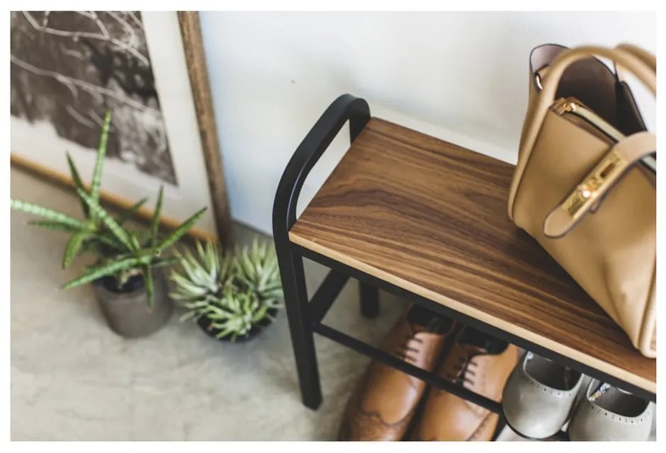 Метална етажерка за обувки в черно-натурален цвят Tower - YAMAZAKI