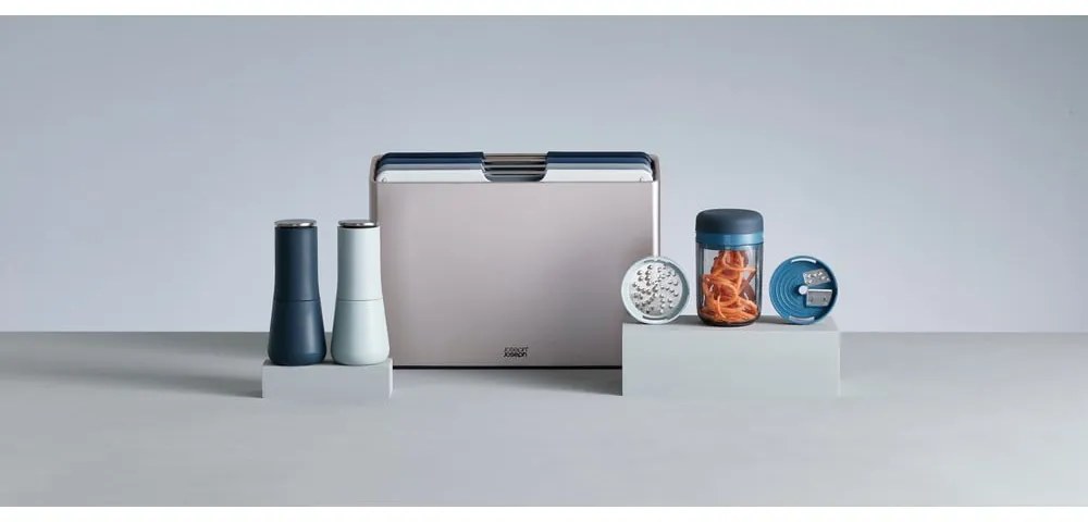 Комплект от 2 сини мелнички за сол и пипер Milltop Sky - Joseph Joseph