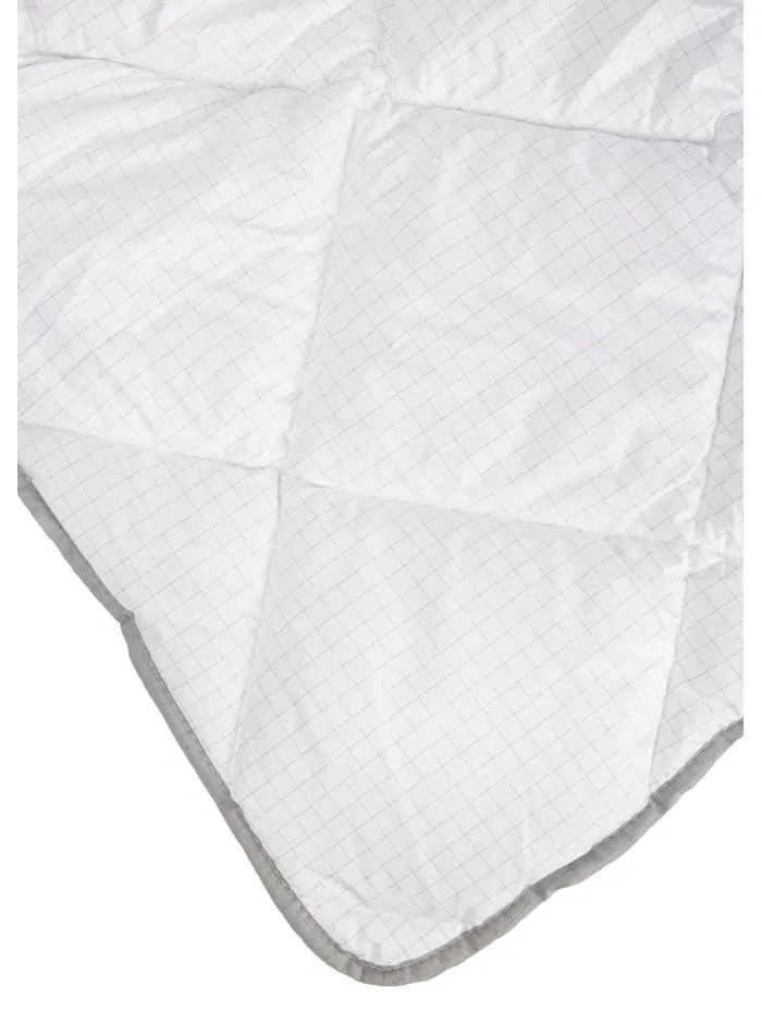 Лятна олекотена завивка и пълнеж 140x200 cm Carbon Light – Bonami Essentials
