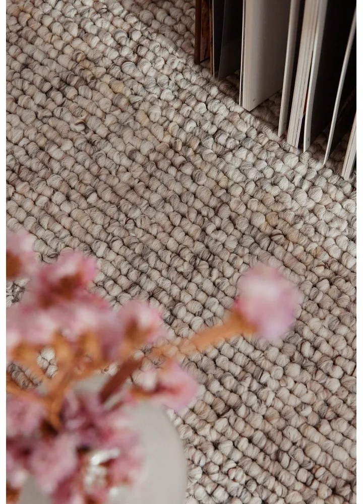Сиво-кремав килим подходящ за пране 160x230 cm Rocco Dark Cream – Elle Decoration