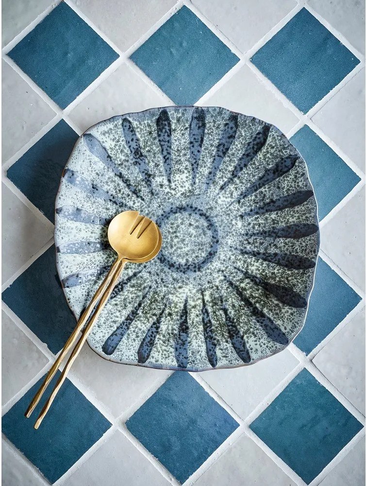 Сива глинена чиния за сервиране ø 32 cm Ramie – Bloomingville