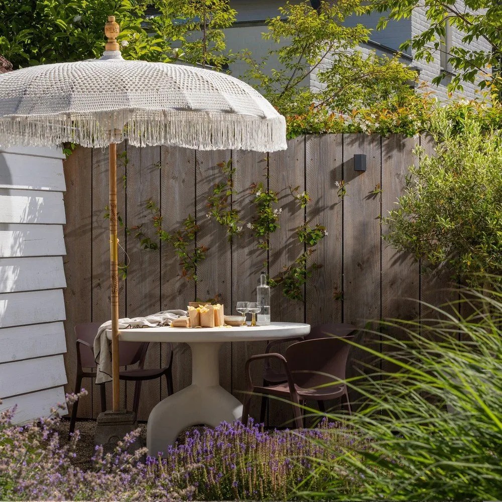 Пластмасова кръгла градинска маса за хранене ø 120 cm Luno – WOOOD