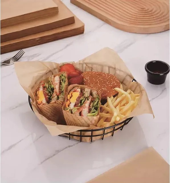 Хартия за печене Klausberg KB 7904, Ролка 50м, Ширина 38 см, -40 до 230°C, Универсална употреба, Незалепваща, Кафяв