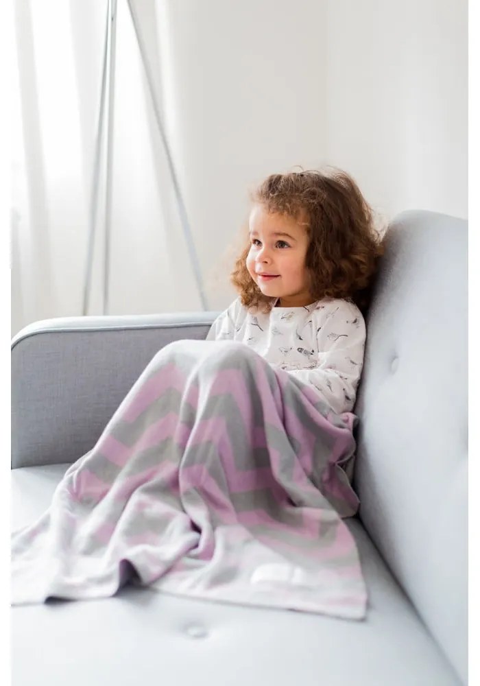 Розово-сиво памучно бебешко одеяло Зигзаг, 80 x 100 cm - Kindsgut