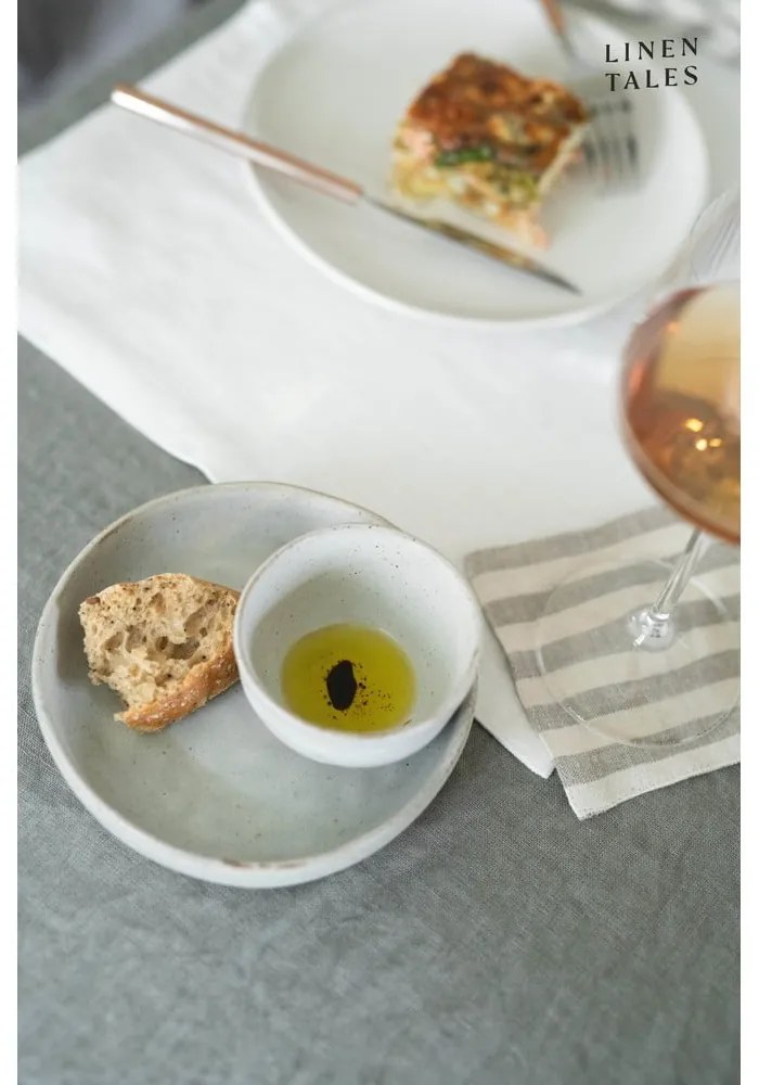 Бяла ленена подложка, 35 x 45 cm - Linen Tales