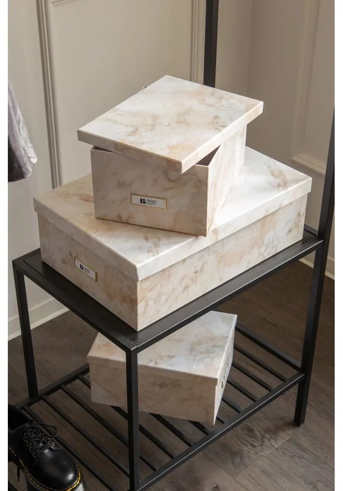 Бежови картонени кутии за съхранение в комплект от 3 бр. с капаци/декоративни 31x47x15,5 cm Inge Paper Laminate – Bigso