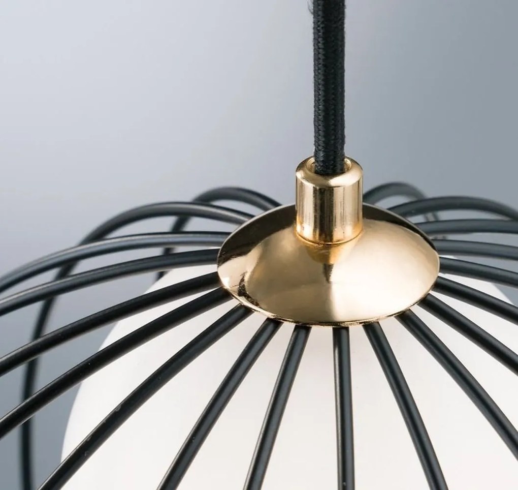 Полилей F&H Fil-Диаметър: 25 См.-Черен