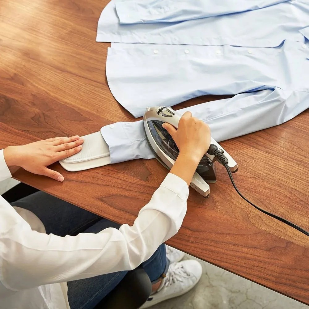 Постелка за гладене Tower – YAMAZAKI