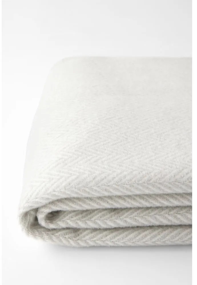 Светлосиво одеяло със съдържание на памук , 140 x 180 cm Skyline - Euromant