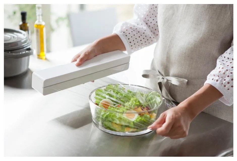 Бял магнитен държач за кухненски фолиа Tower - YAMAZAKI