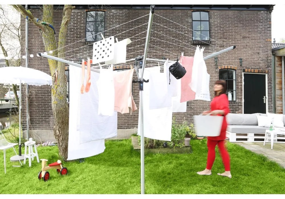 Градинска сушилня за дрехи в сребрист цвят 50 m Lift-o-Matic Advance – Brabantia