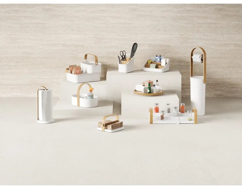 Поставка за кухненски прибори от рециклирана пластмаса Bellwood – Umbra