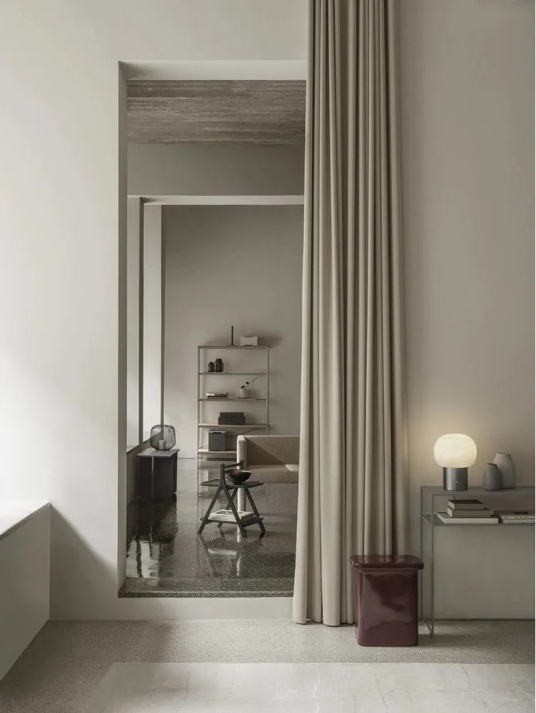 Антрацитна кутия за съхранение 25x39x27 cm Kasane L – Blomus