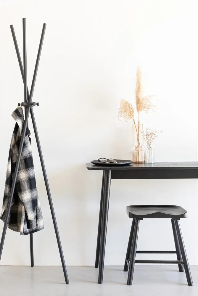 Черен стол от масивен дъб Vander – White Label