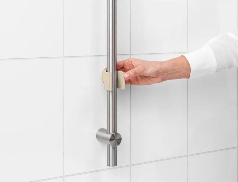Органайзер за душ Brabantia ReNew 1006272, 7.5х13.3х24.4 см, Дъно с отвори за вода, Устойчивост на корозия, Бежов