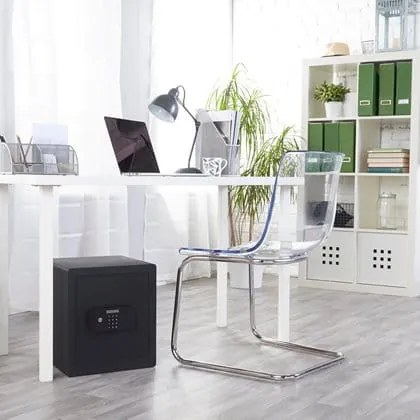 Офис сейф YALE YSEB400EB1