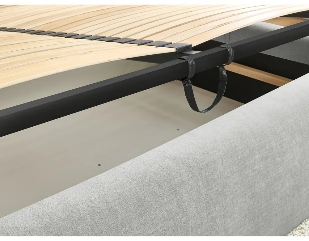 Светлосиво тапицирано двойно легло с място за съхранение с решетка 160x200 cm Vernon - Bobochic Paris