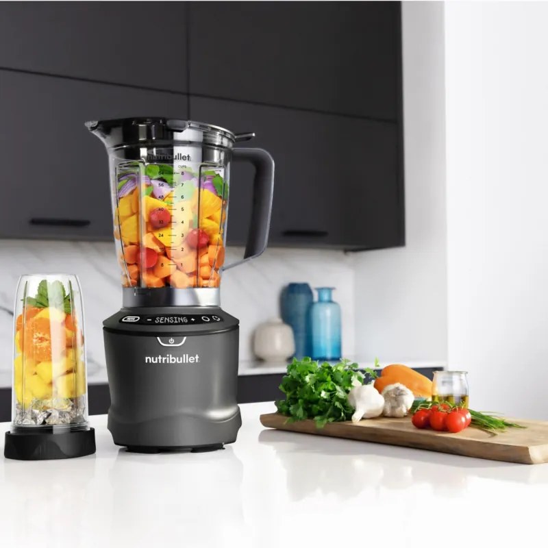 Блендер Nutribullet Smart Sense 1500 Combo NBF550DG, 1500W, 1.8 л, 5 скорости, Интелигентна адаптация на скорост, Без BPA, Черен/сив
