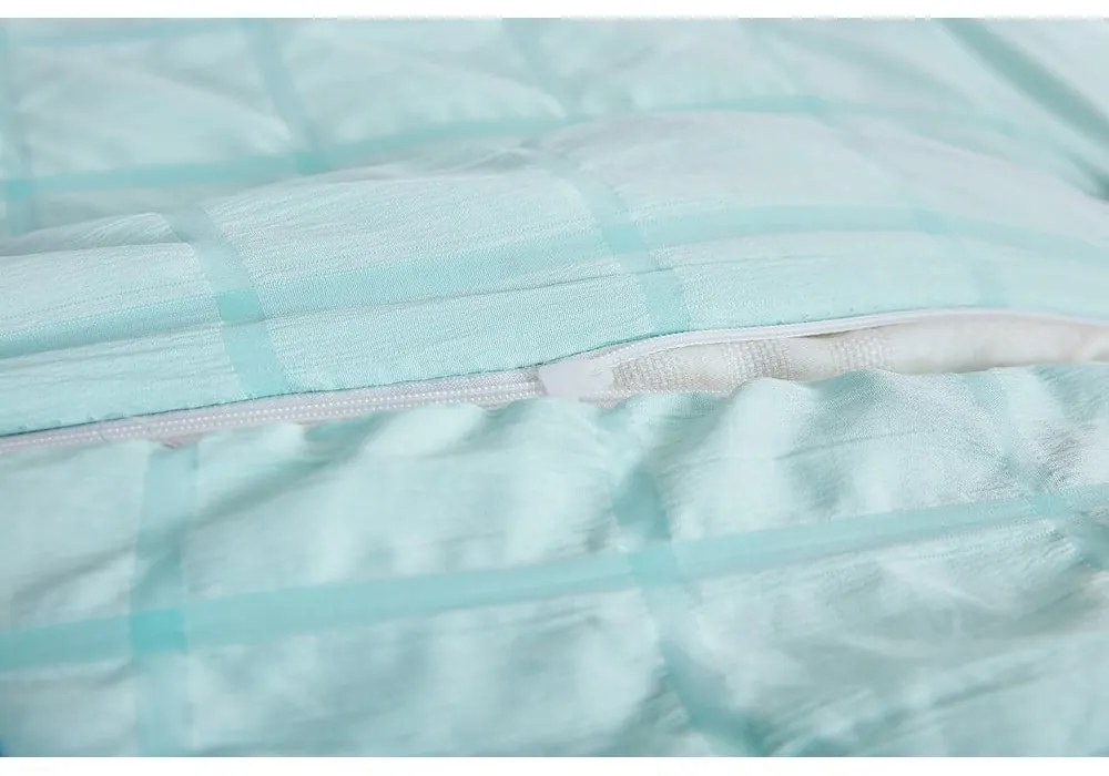 Крепово спално бельо за единично легло в цвят мента 140x200 см Naomi – My House