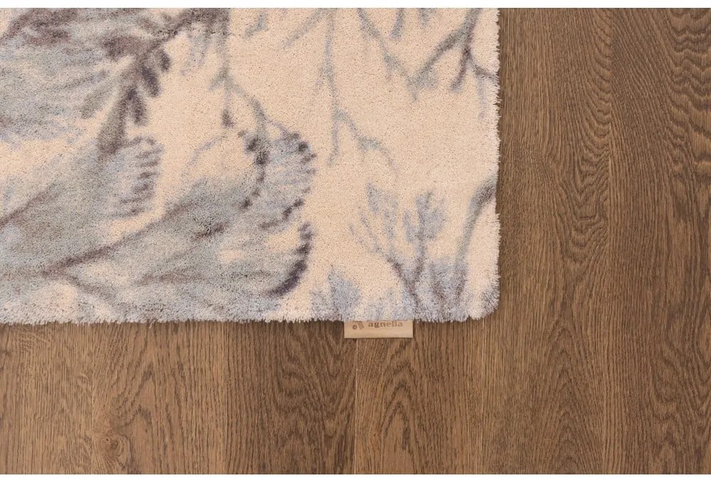 Вълнен килим в бежов и ментов цвят 133x190 cm V&amp;A Calisia Kelp – Agnella
