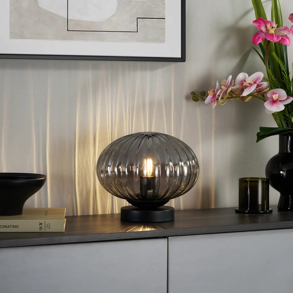 Дизайнерска настолна лампа черна с димно стъкло - Mochi