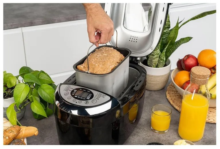 Хлебопекарна FIRST FA-5152-3-BA, 850W, 1.25 кг, 12 програми, Таймер, Незалепващо покритие, Черен/инокс